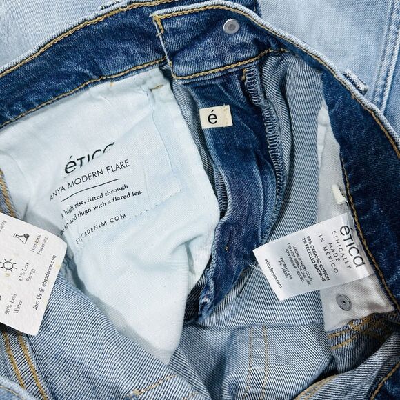 ETICA Anya High Rise Modern Flare Blue Jeans In River Cliff Size 29x32 NWT $239 - Picture 8 of 12